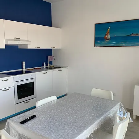 Giu Al Mare Apartmán
