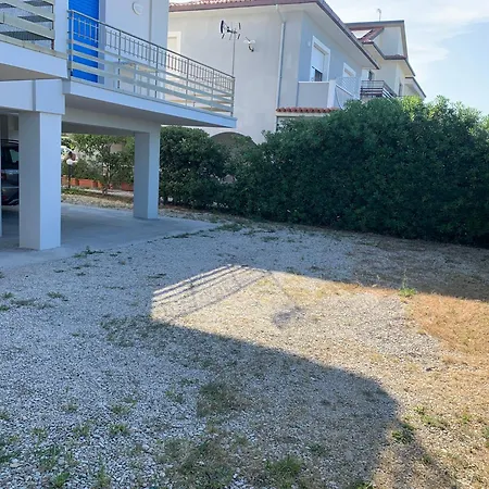 Giu Al Mare Apartmán Montemarciano